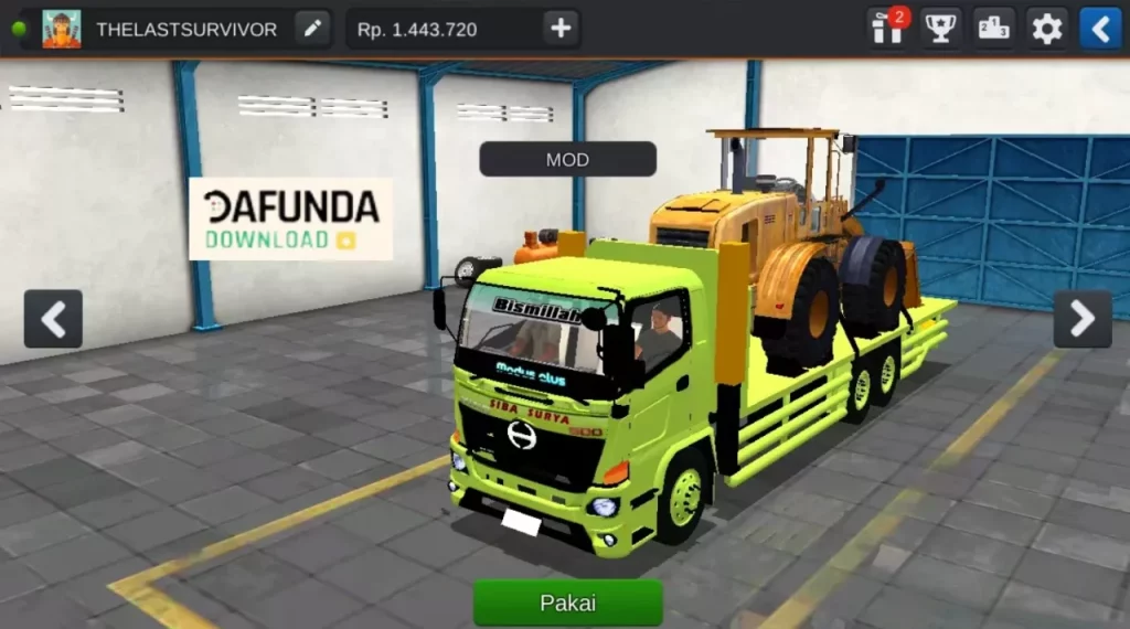 Truck Hino Selfloader Buldozer